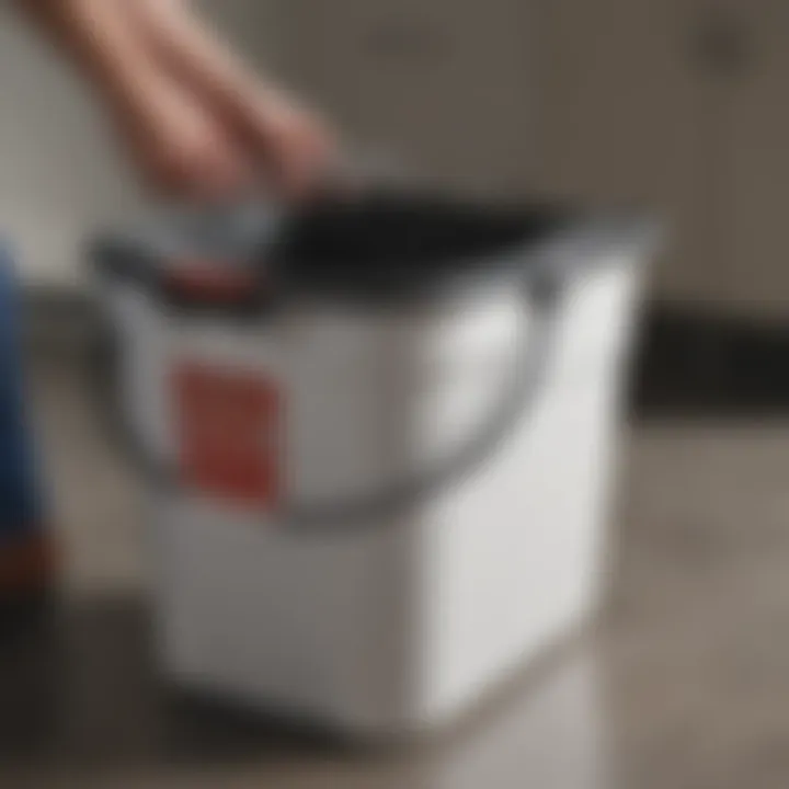 Efficiency enhancement with Rubbermaid Neat N Tidy bucket